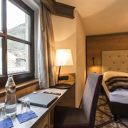 Valentin Отель 4*