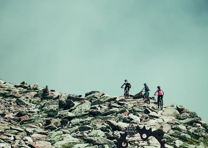 Valentin فندق 4*