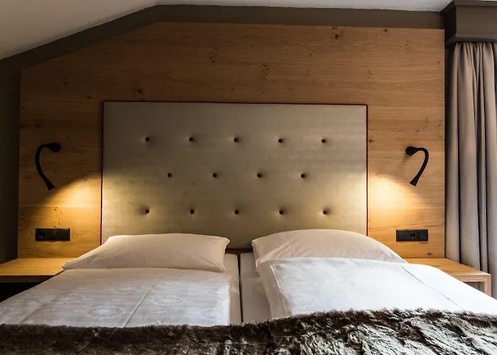 酒店 瓦伦丁酒店 4*