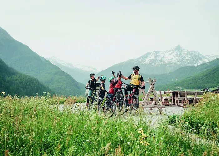 瓦伦丁酒店 酒店 4*