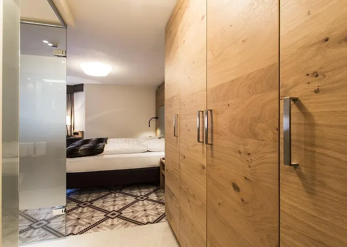 Valentin Отель 4*